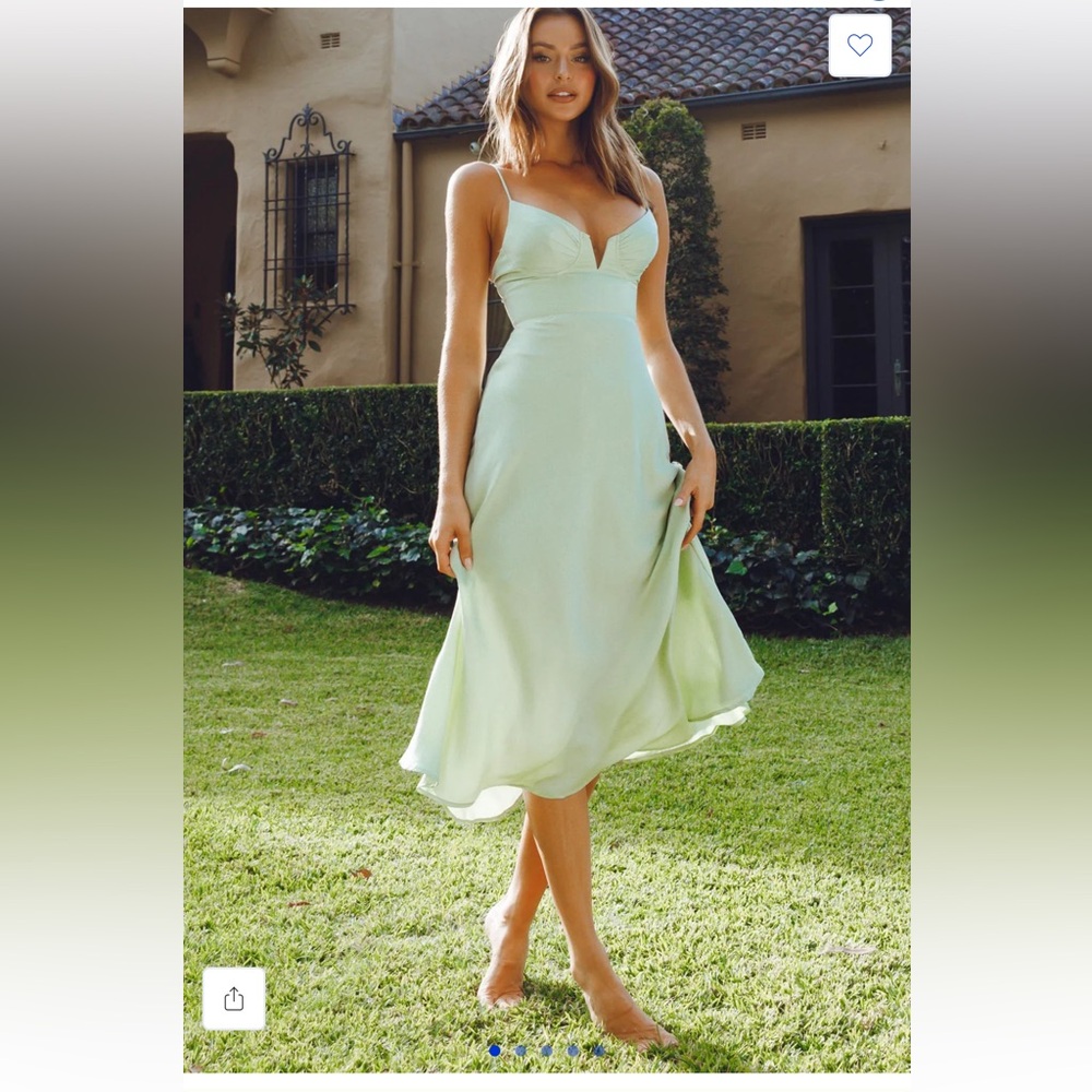 Leslie Women's Midi Dress in Light Green